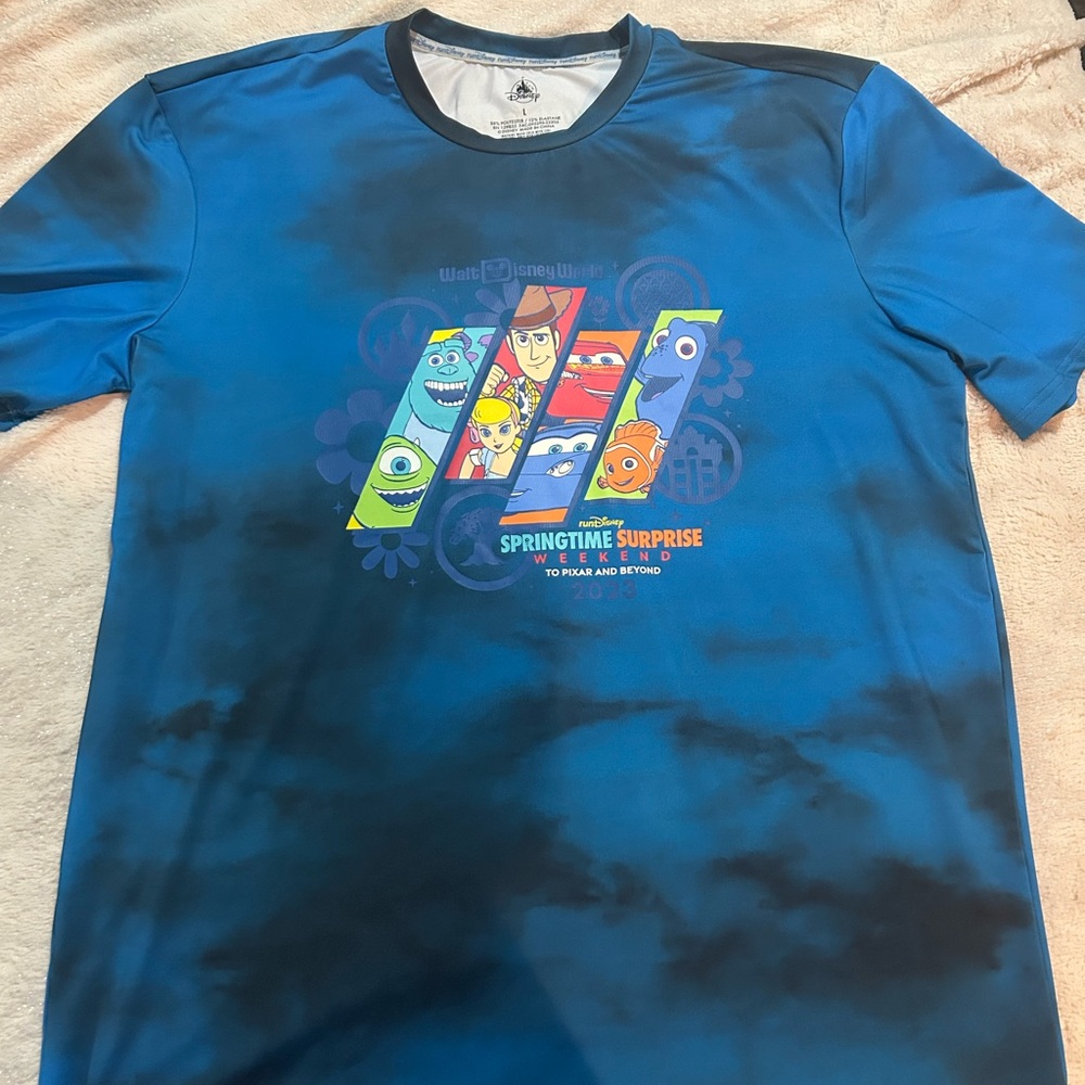 RunDisney Springtime Surprise t-shirt size large